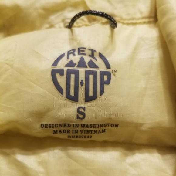 REI Co-Op Sz S Down Puffer Jacket Yellow Packable Women's - Picture 4 of 6